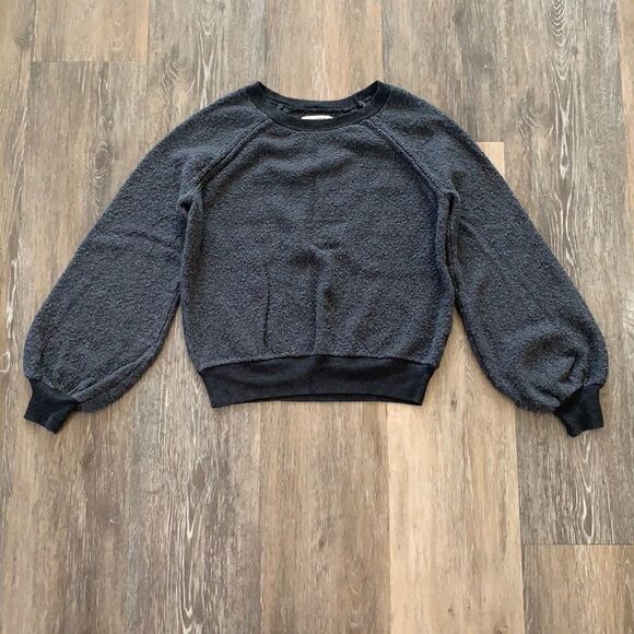 American Eagle Outfitters Sweaters - AEO popcorn knit balloon sleeve sweater EUC